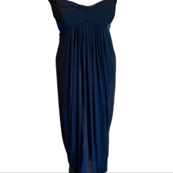 BCBGMaxAzria long black gown. Beautiful unique cut - Picture 1 of 9